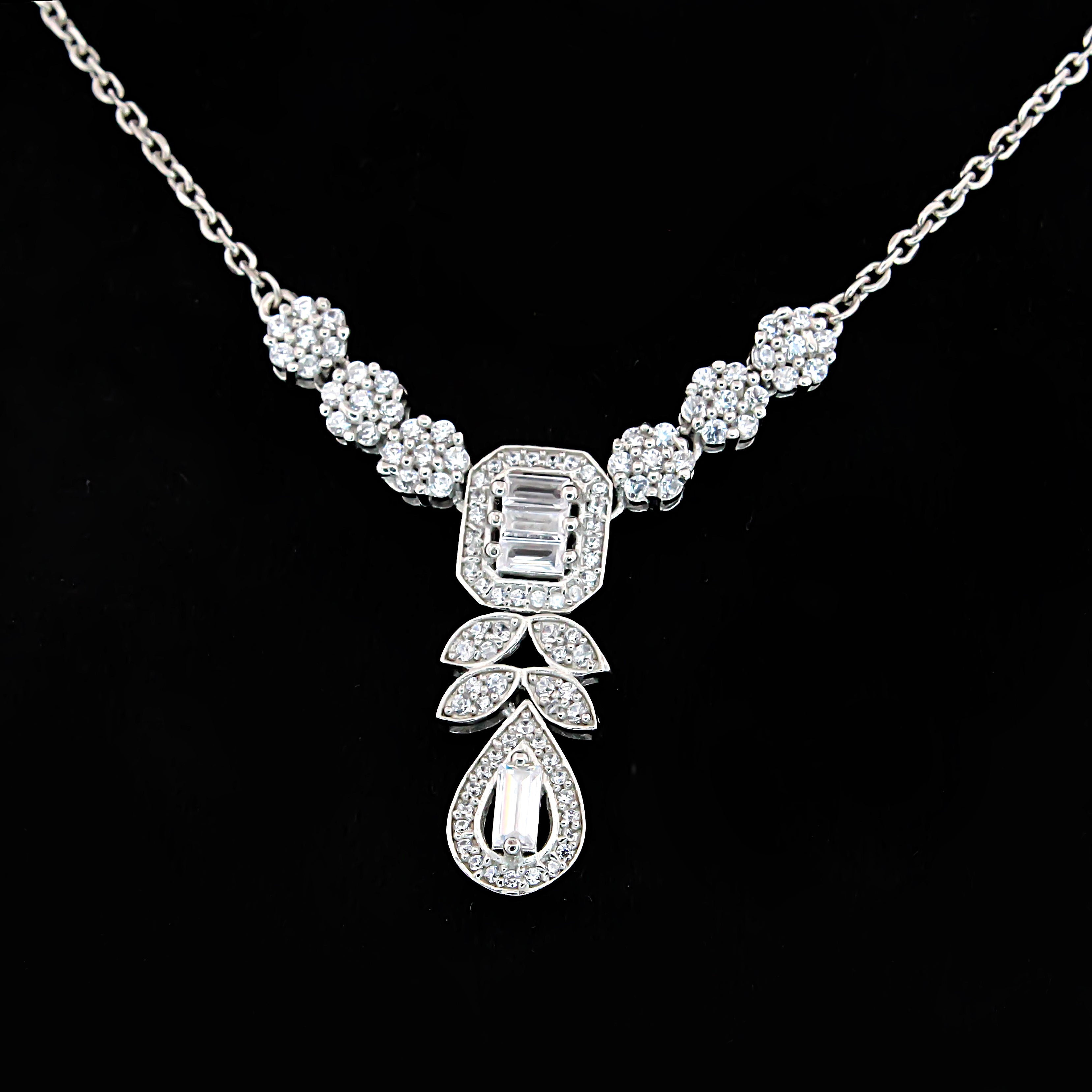 Neckalce